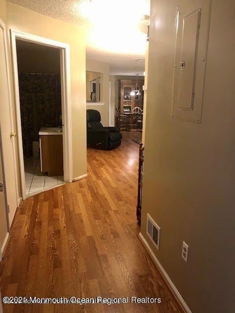 306 Schley Ave unit 6, Toms River, NJ 08755 - photo 3