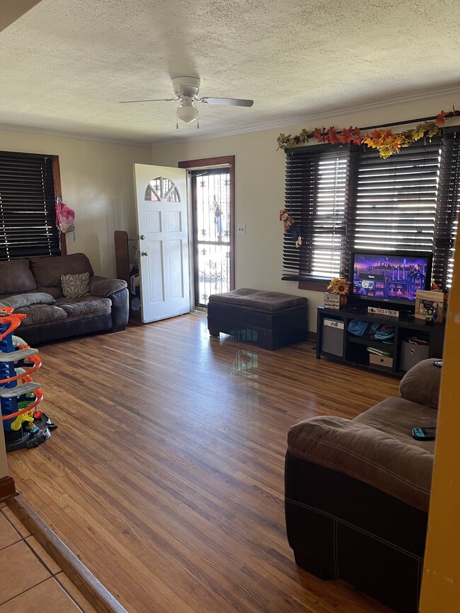 1600 Summer St, Manchester, TN 37355 - photo 2