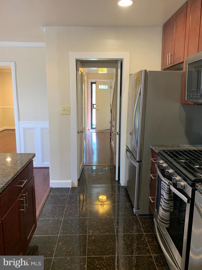 15 55th St SE, Washington, DC 20019 - photo 4