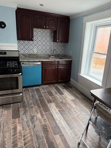51 Washington St unit 3, Ayer, MA 01432 - photo 2