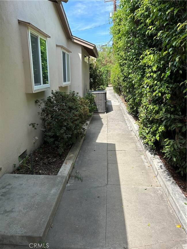 895 Sharon Way, Upland, CA 91786 - photo 3