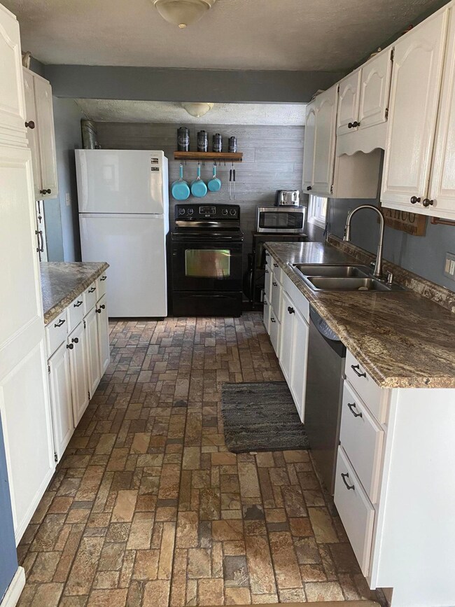 203 Brook St, Sanford, ME 04073 - photo 6