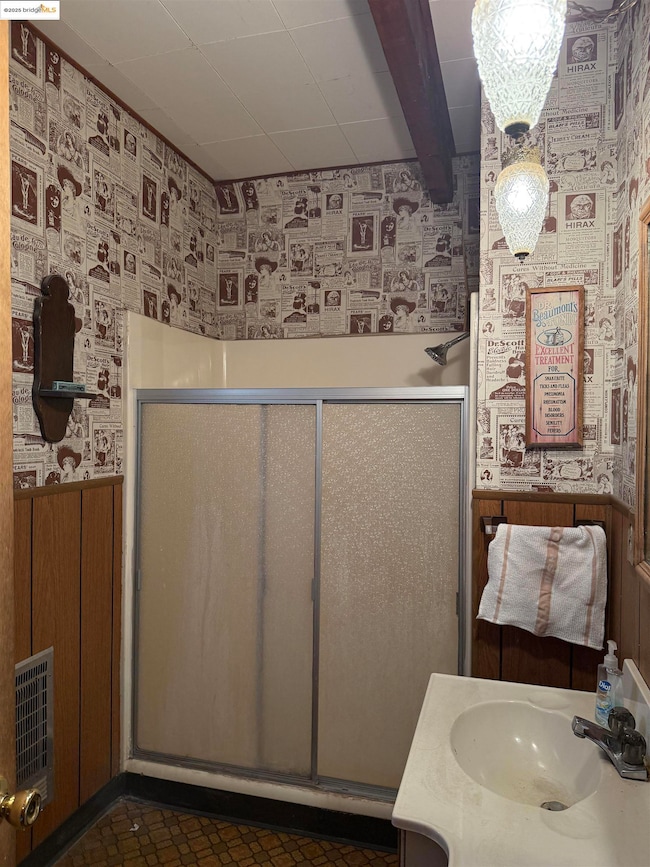 22164 Sarah Cir, Long Barn, CA 95335 - photo 5