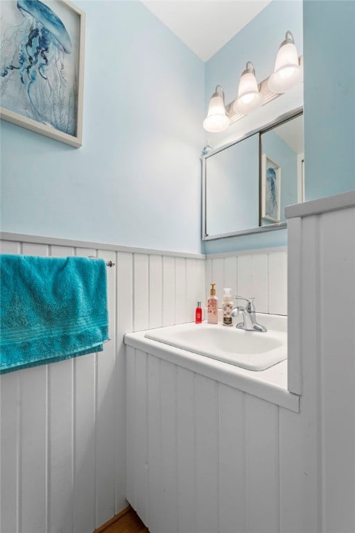 1045 Grove St, Cumberland, WI 54829 - photo 6