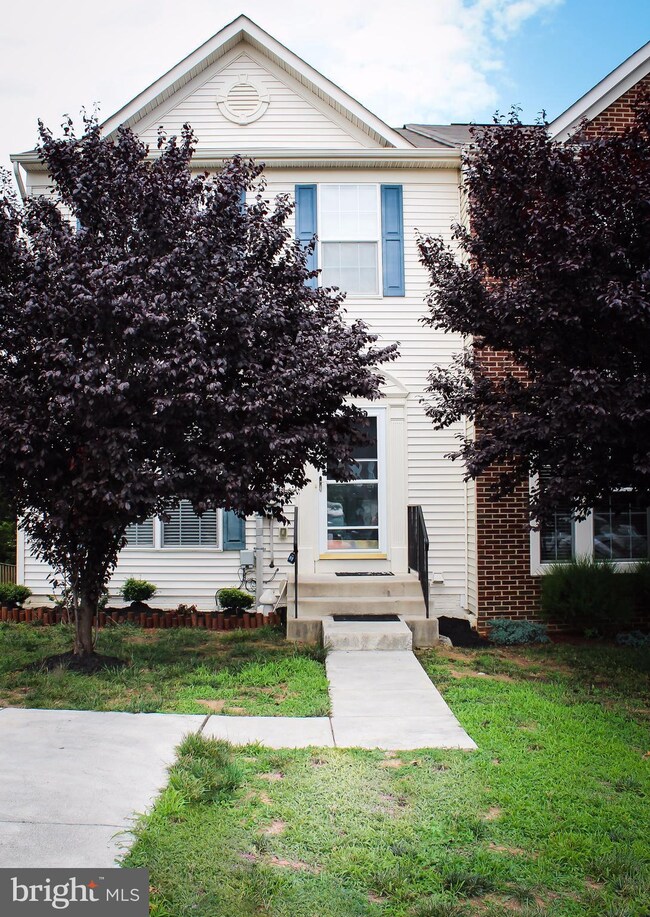 181 Oxbow Dr, Strasburg, VA 22657 - photo 2