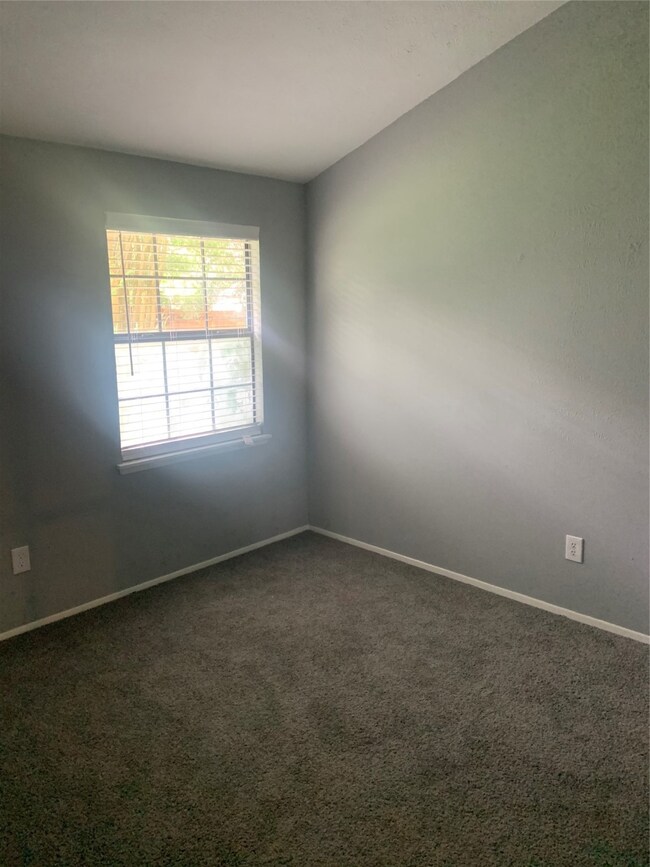 24411 Four Sixes Ln, Hockley, TX 77447 - photo 2