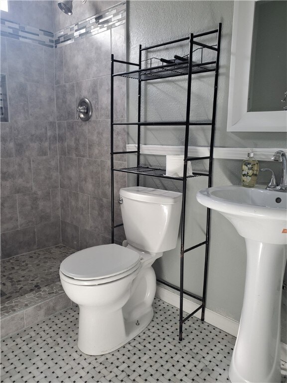 Updated bathroom with Shower