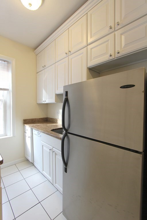 15-17 University Rd unit 42, Brookline, MA 02445 - photo 6