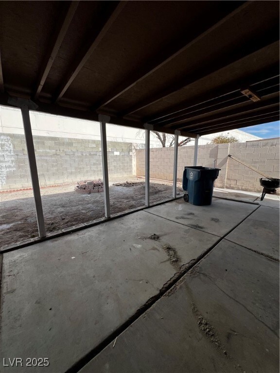 3710 Royal Fern Cir, Las Vegas, NV 89115 - photo 5