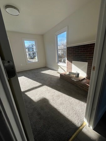 69 Prescott St unit 1, Lancaster, MA 01523 - photo 3