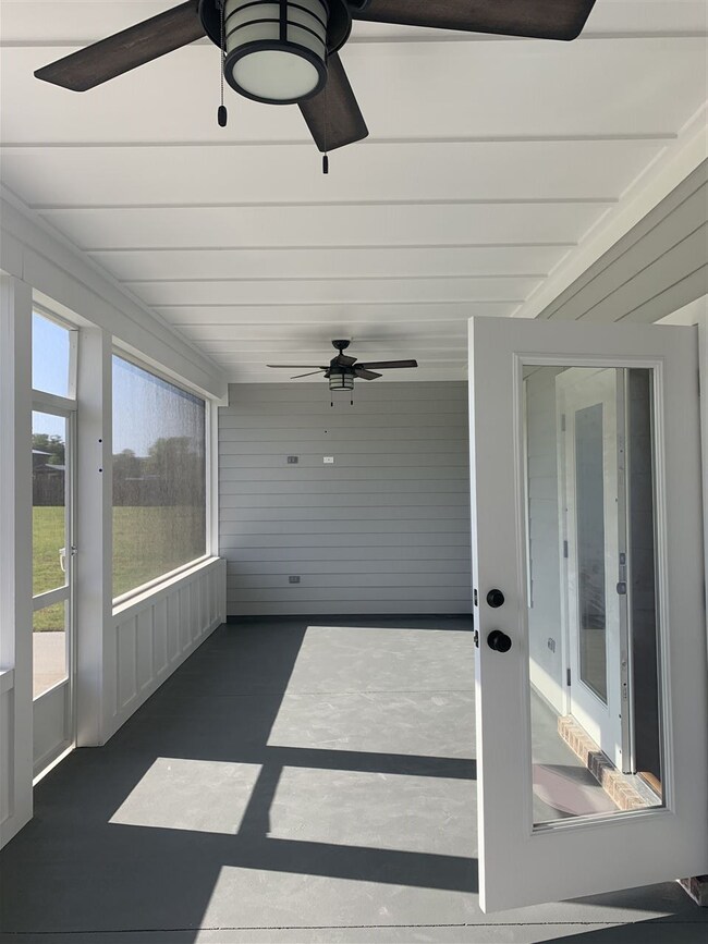 469 Tillis Ln, Crawfordville, FL 32327 - photo 5