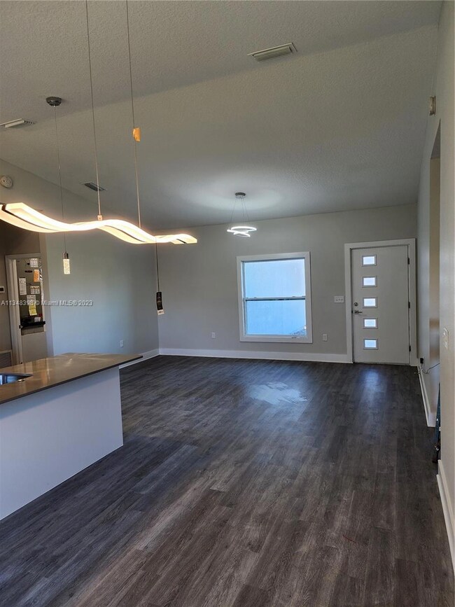 2463 Pecos Ln, Poinciana, FL 34759 - photo 5