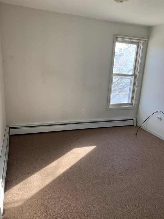 241 Main St unit 4, Rutland, MA 01543 - photo 4