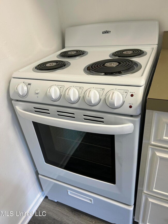 226 Lakeside Villa unit D, Diamondhead, MS 39525 - photo 7