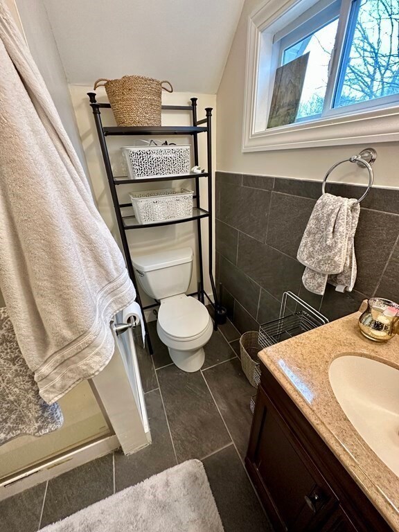 19 Phillips St unit 2, Weymouth, MA 02188 - photo 7