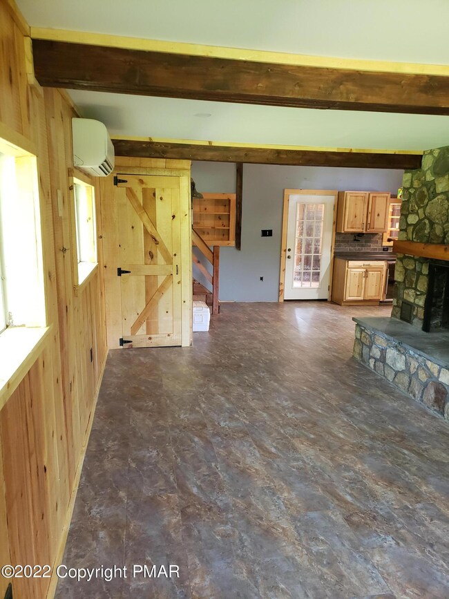 1286 Beaver Valley Rd, Stroudsburg, PA 18360 - photo 4