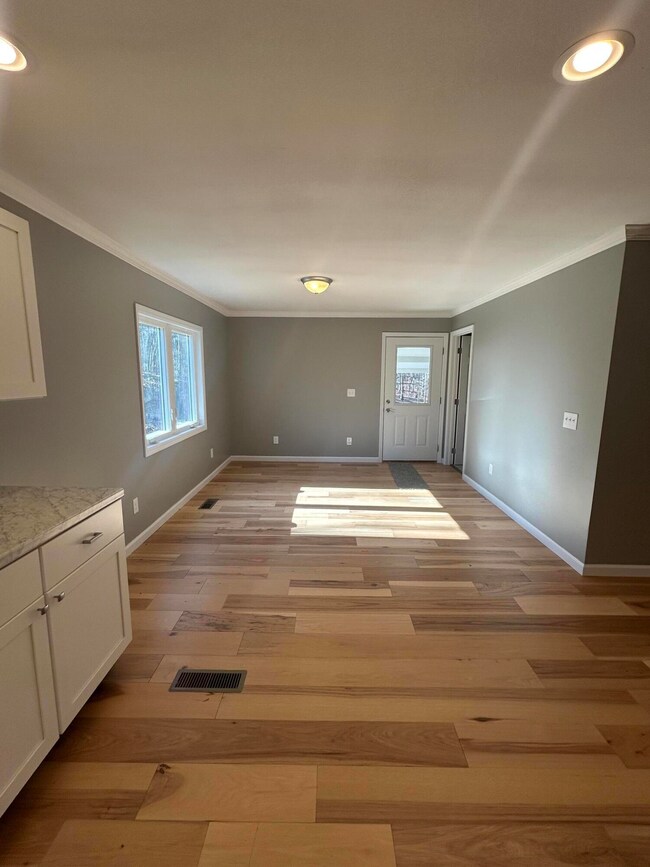 1068 Cordell Ave, Lafayette, GA 30728 - photo 6