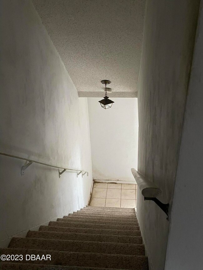 CC8514F0-1D5E-43A9-806C-A9C321F2309C