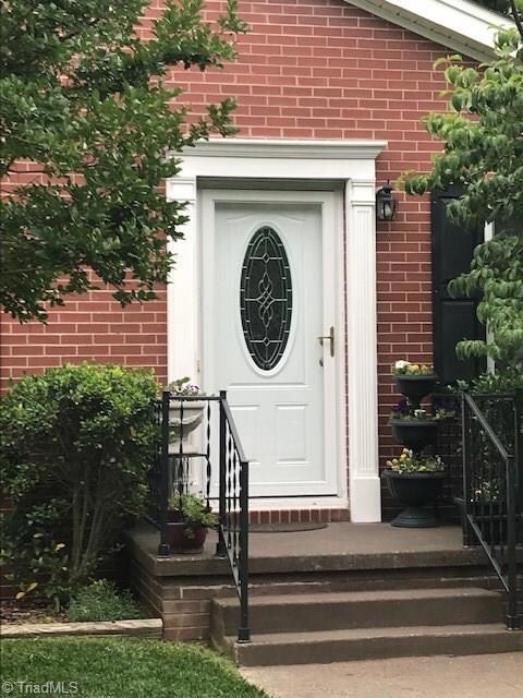 1739 Harvell St, Asheboro, NC 27205 - photo 2