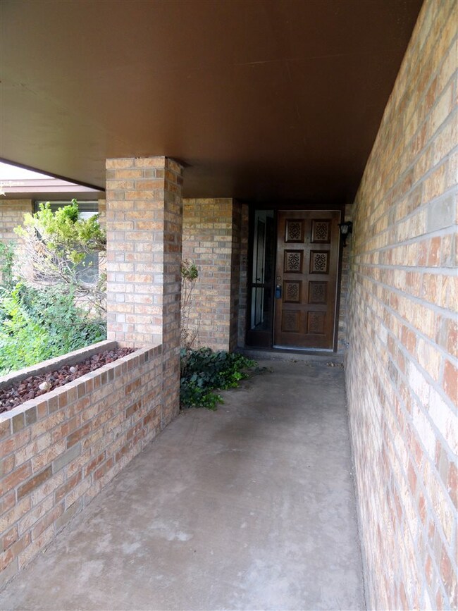 2908 Hopi Trail unit 8, Alamogordo, NM 88310 - photo 3