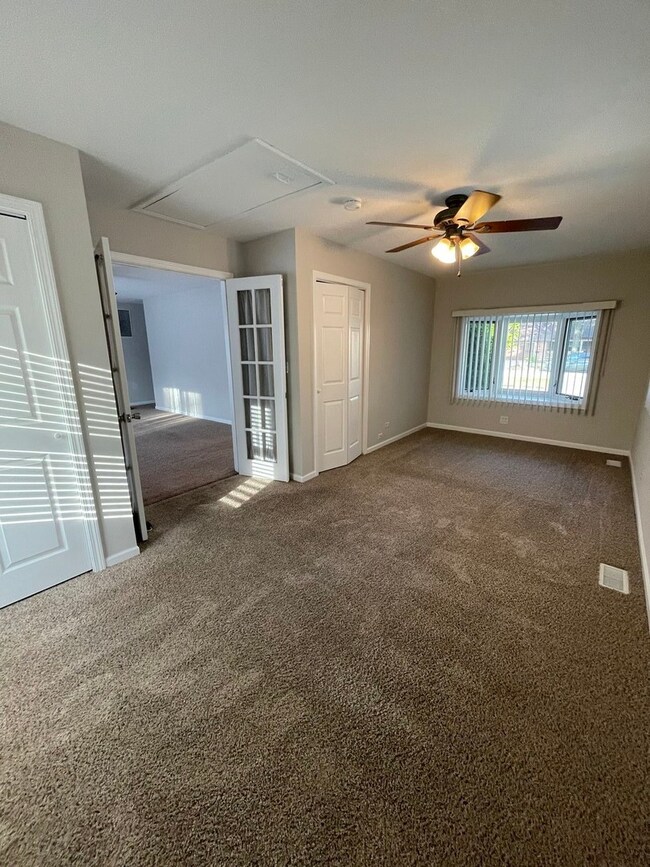 3707 Wilke Rd, Rolling Meadows, IL 60008 - photo 6