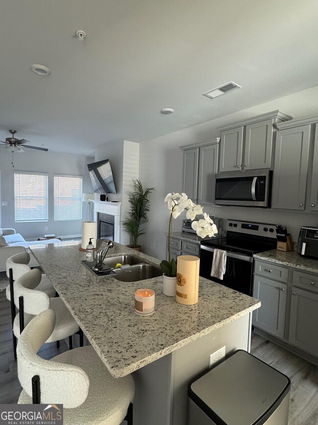 6087 Mallory Ridge, Union City, GA 30291 - photo 5