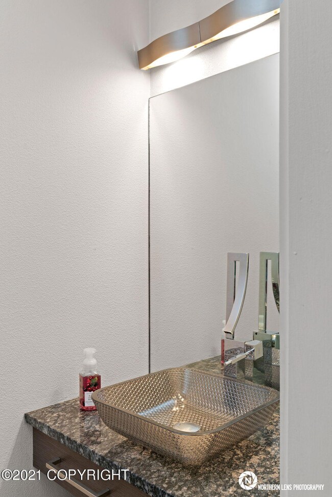 Powder_Room