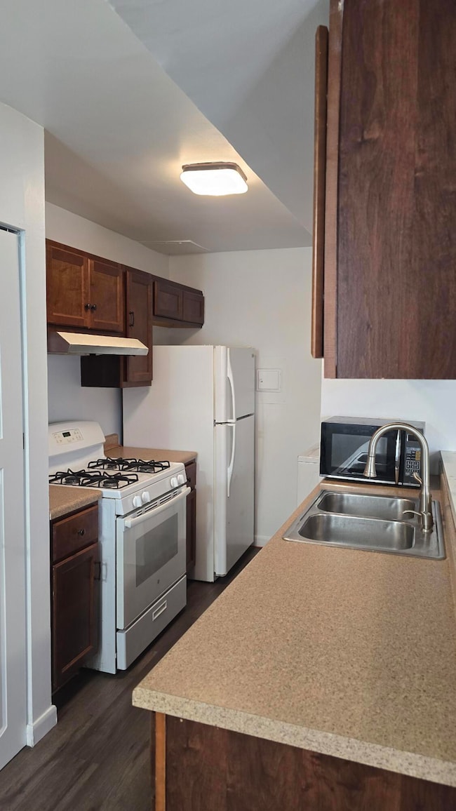 7005 Fillmore Dr, Merrillville, IN 46410 - photo 2