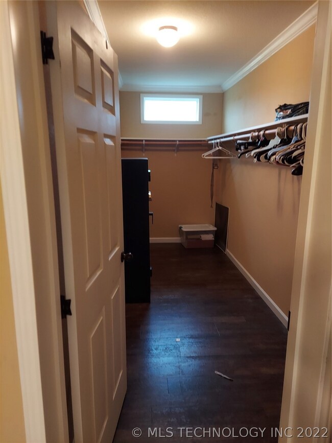 Master Closet
