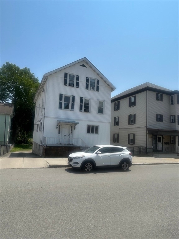 163 Linden St, Fall River, MA 02720 - photo 2