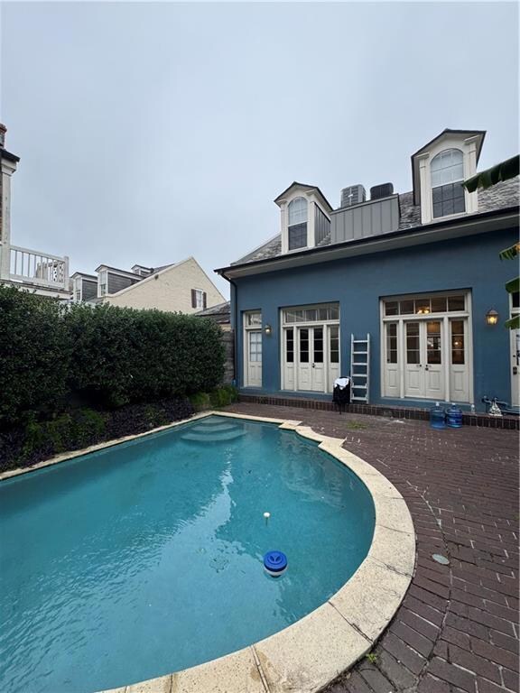 523 Burgundy St unit 1, New Orleans, LA 70112 - photo 4