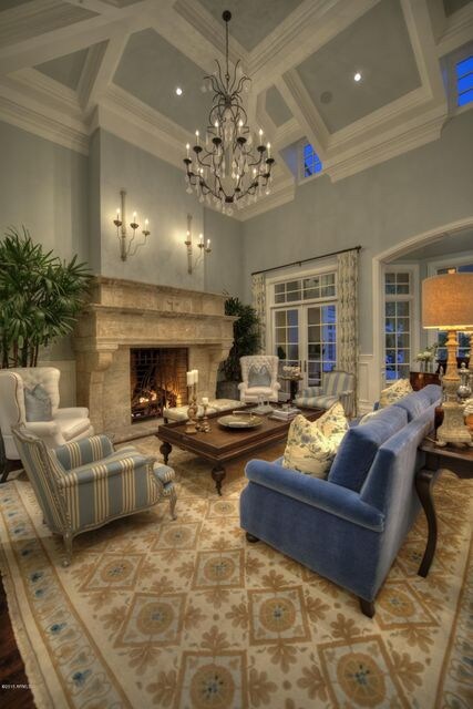 012_Formal Living Room Detail