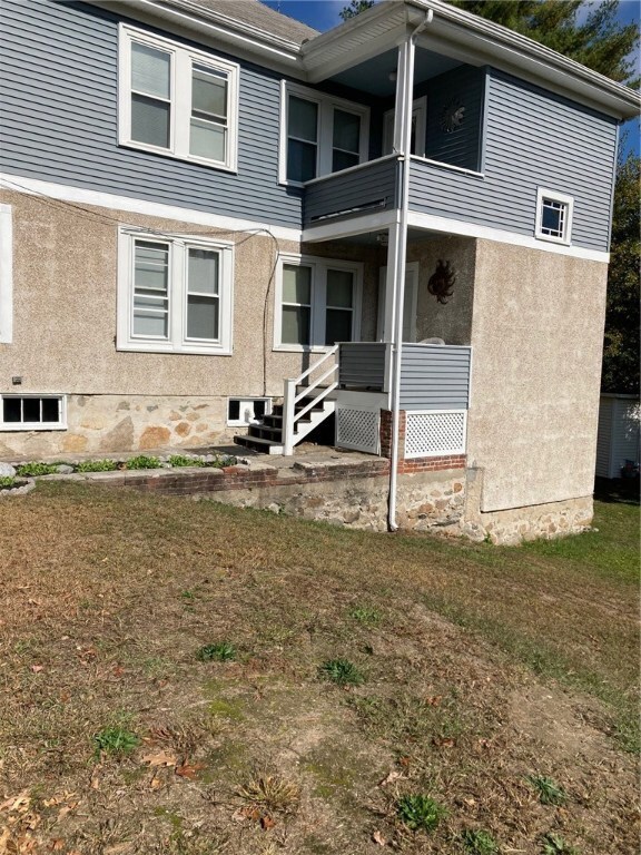 146 Ward St, Woonsocket, RI 02895 - photo 3