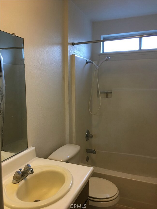 1274 E 1st Ave, Chico, CA 95926 - photo 6