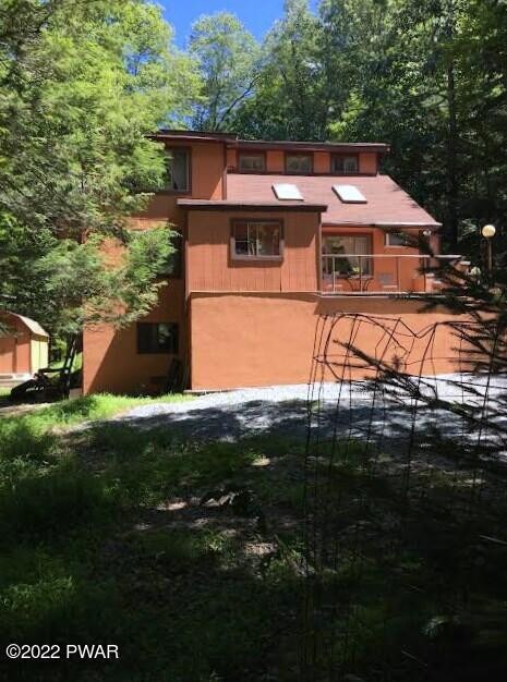 22 Gemini Cir, Lake Ariel, PA 18436 - photo 2