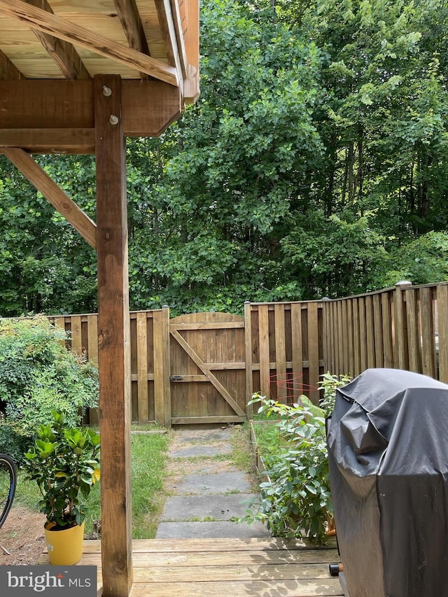 15571 Three Otters Place, Manassas, VA 20112 - photo 2