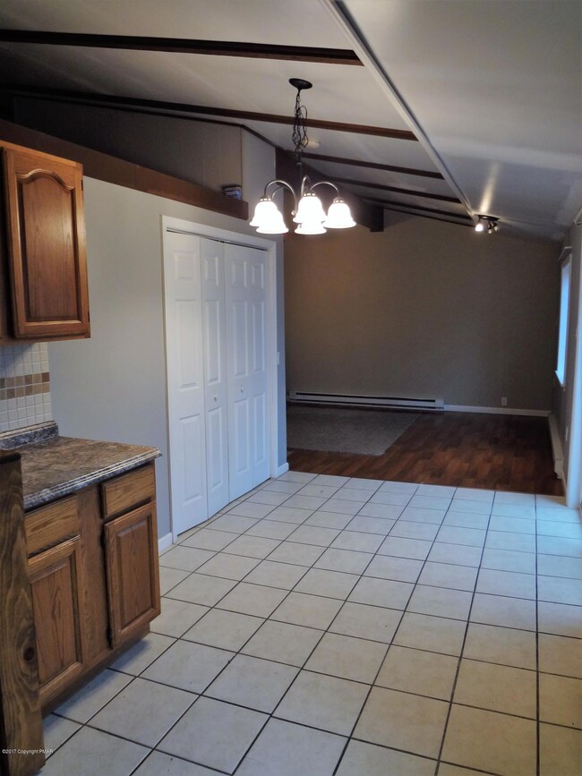 110 Hawthorne Rd, Albrightsvlle, PA 18210 - photo 7