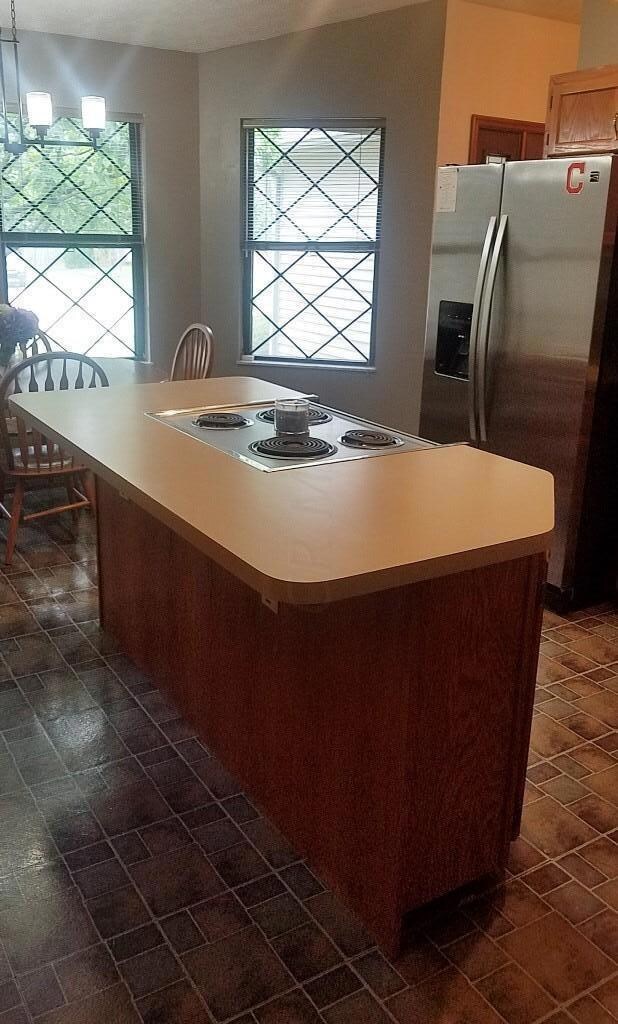 7 Claypool Island