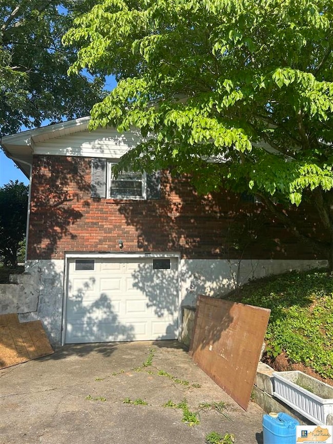 203 Happy Cir D Happy Hills Dr, Somerset, KY 42501 - photo 4