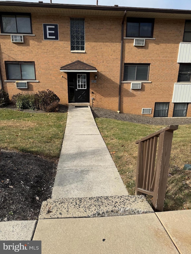 Riddle Glen unit E10, Media, PA 19063 - photo 5