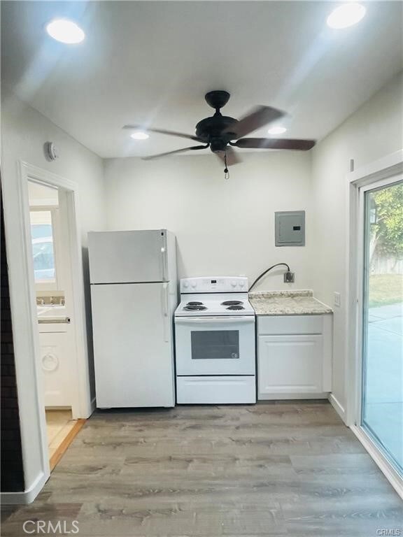 327 S Euclid Ave, Upland, CA 91786 - photo 3