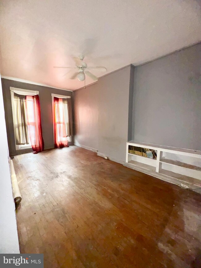 1324 W Lafayette Ave, Baltimore, MD 21217 - photo 4