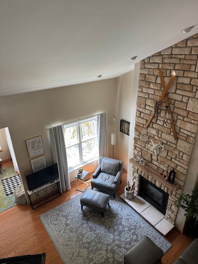 301 W Eagle Ct, Waukegan, IL 60087 - photo 6