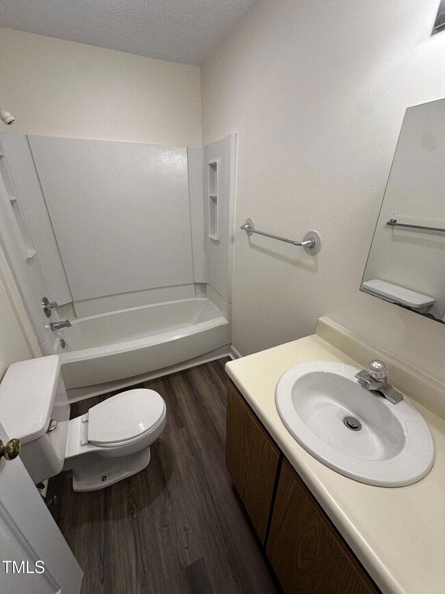 3533 Ivy Commons Dr unit 302, Raleigh, NC 27606 - photo 7