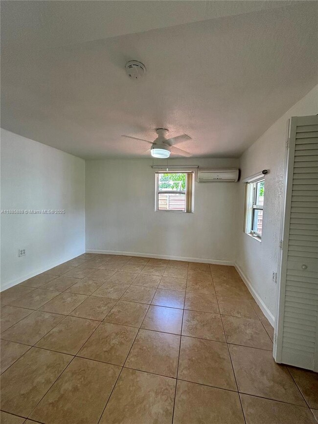 4221 SW 36th St unit back, West Park, FL 33023 - photo 6