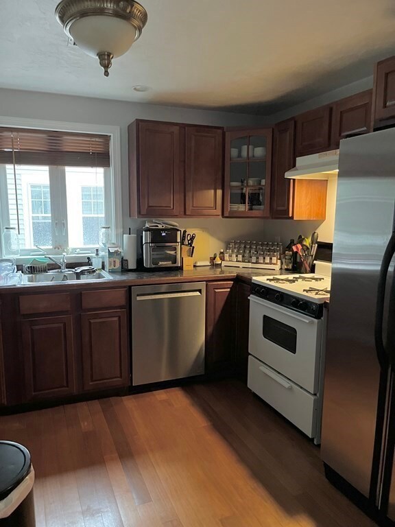 7 Carlford Rd, Jamaica Plain, MA 02130 - photo 2