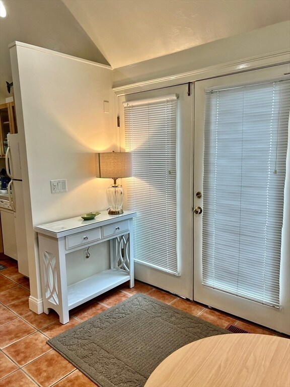 38 A South St unit 1, Marion, MA 02738 - photo 5