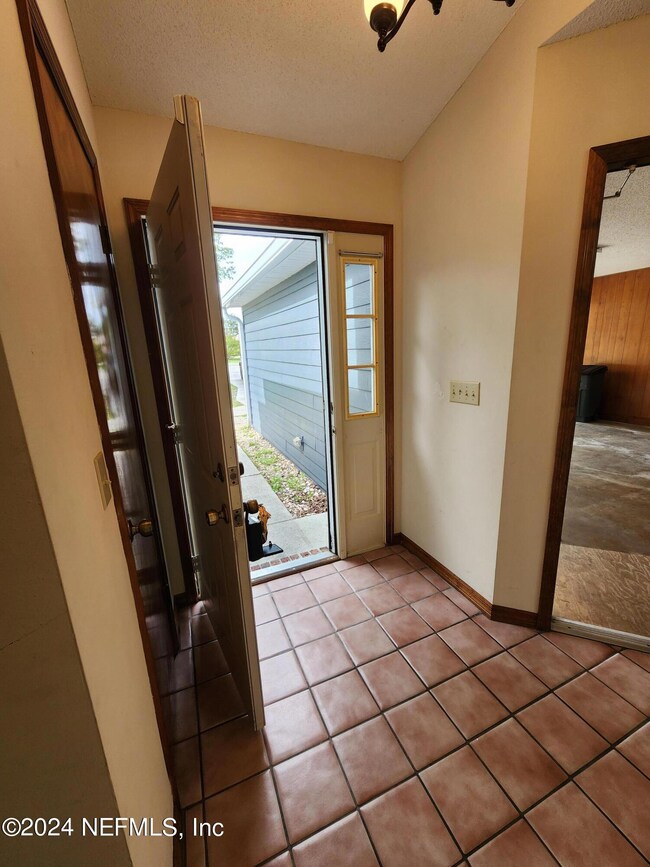 207 NW Mallard Place, Lake City, FL 32055 - photo 2