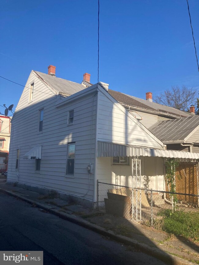 225 S 15th St, Harrisburg, PA 17104 - photo 3