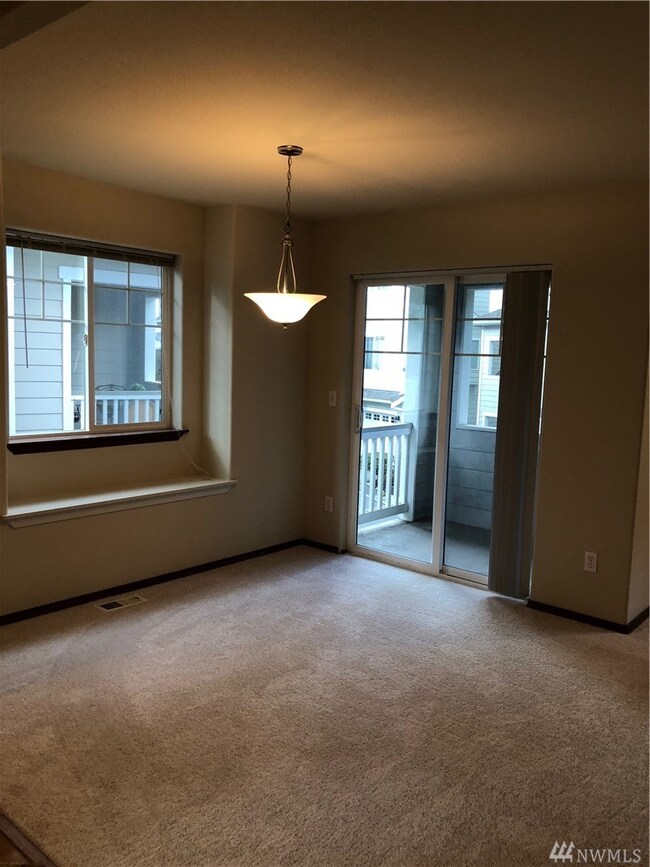 1310 117th St SW unit 46, Everett, WA 98204 - photo 2